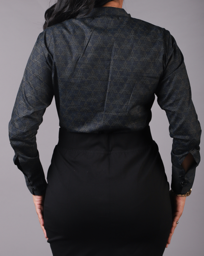 Tradition-Twist Shirt
