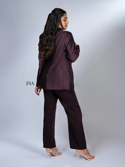 Radiant Red Blazer – A Luxurious Touch of Elegance and Shine - Blazer